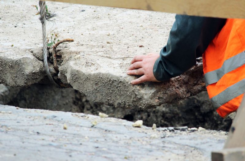 Cracked Concrete Repair in Des Moines, IA